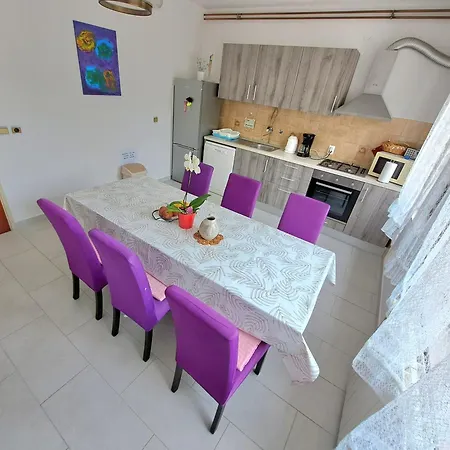 Apartman Big Pool In *