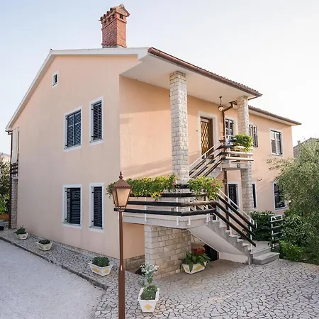 Big Pool In * 풀라