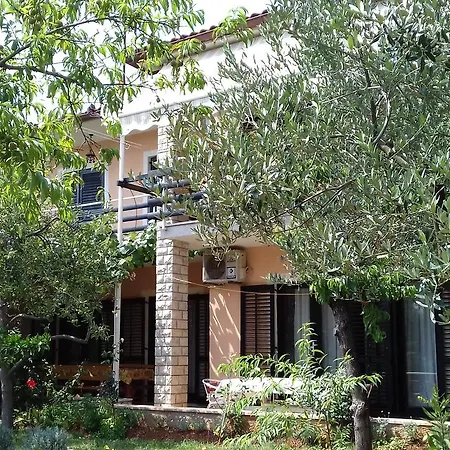 Apartman Big Pool In Pula