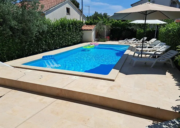 Apartment Big Pool Apartment Pula *